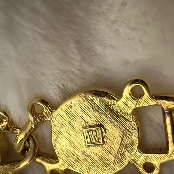 Vintage Golden and  Faux Pearl Women's Bracelet made by Weingeroff - Picture 8 of 11